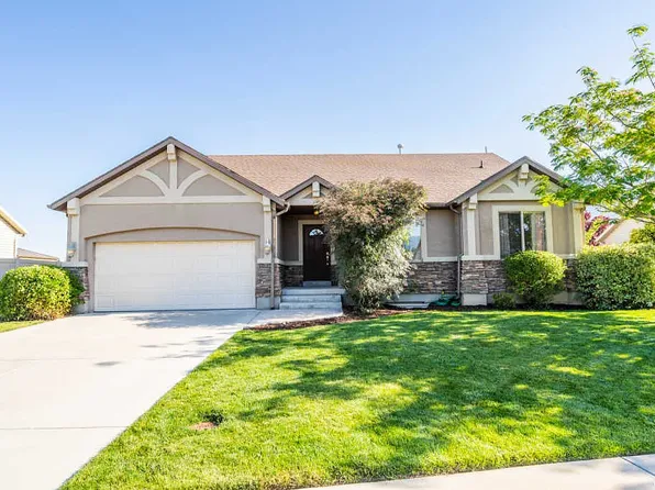 1706 W Renaissance Way, Springville, UT 84663