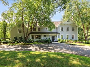 17 Red Coat Rd, Westport, CT 06880