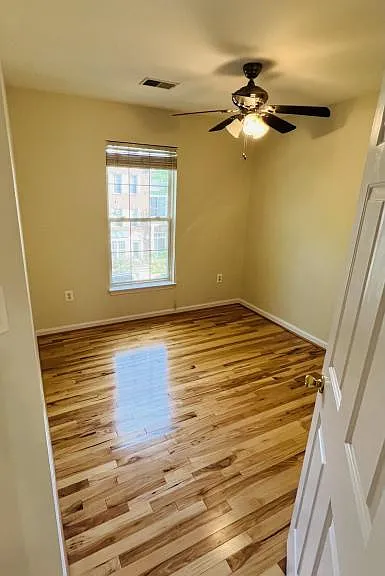 10016 Greenspire Way — Photo 20