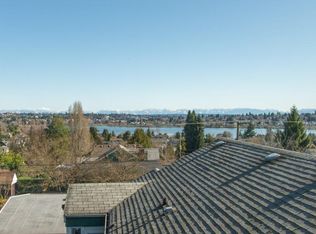424 N 68th St, Seattle, WA 98103