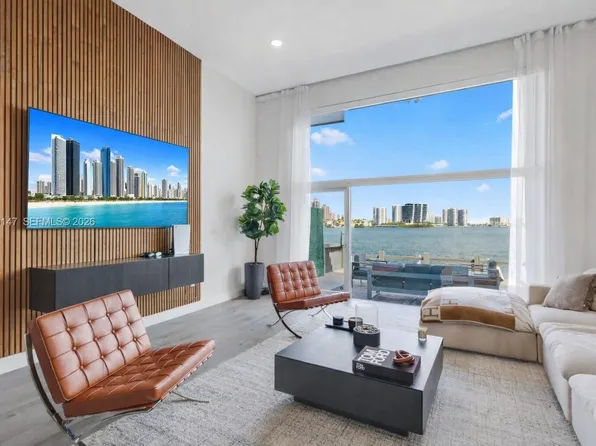 3927 NE 171st St #C, North Miami Beach, FL 33160