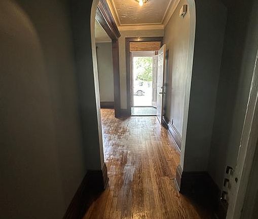 2nd image of 532 Carroll St #1