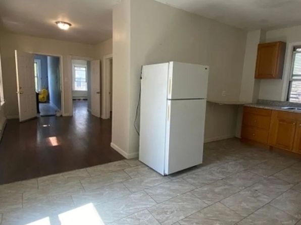 732 S 15th St, Newark City, NJ 07103