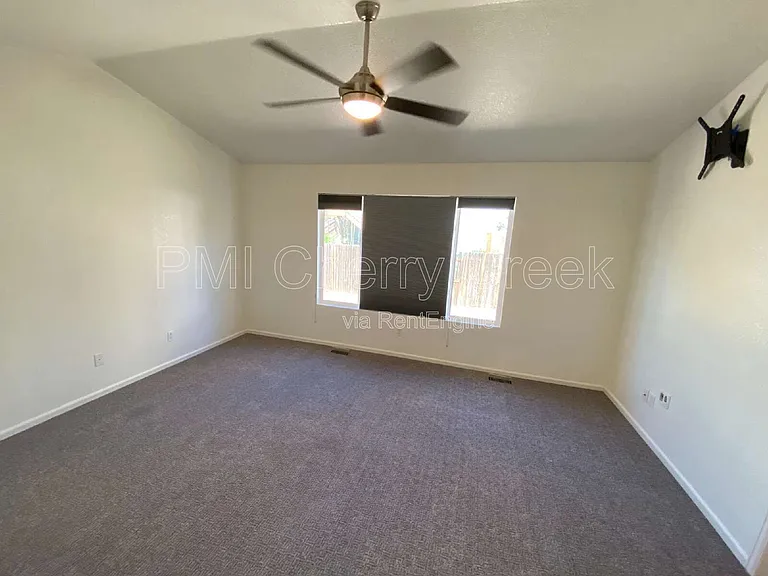 19009 E Baker Pl — Photo 15