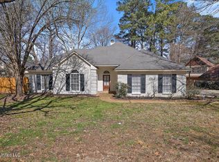 1712 Rosemont Cir, Clinton, MS