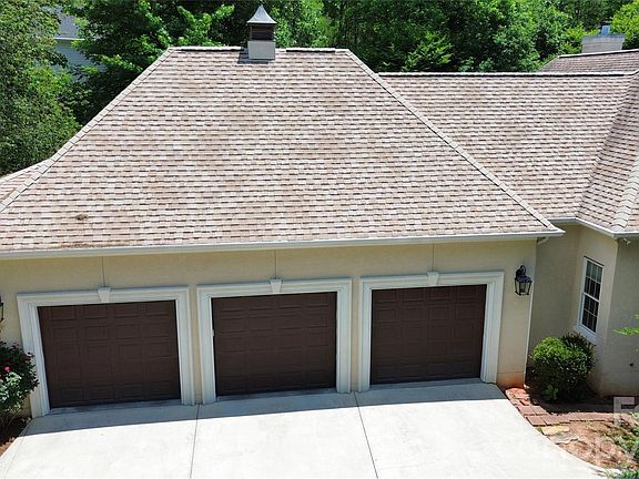 4th image of 4094 River Birch Dr