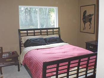 5th image of 29075 Scenic Dr NE