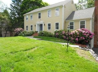 36 Sanderson Rd, Lexington, MA 02420