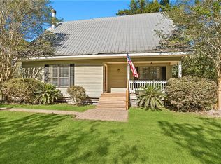 1404 Highway 22 W, Madisonville, LA 70447