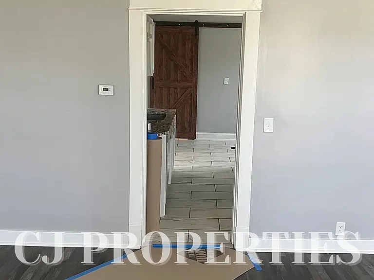 4841 Cane Run Rd — Photo 8