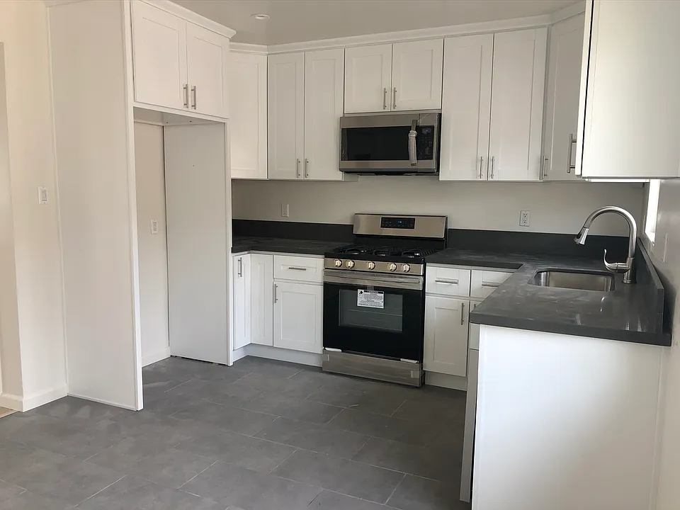Kitchen with appliances