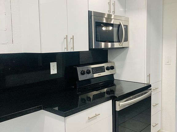 3rd image of 8530 Byron Ave APT 307