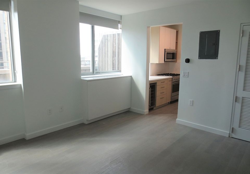 1st image of 101 W End Ave APT 15B