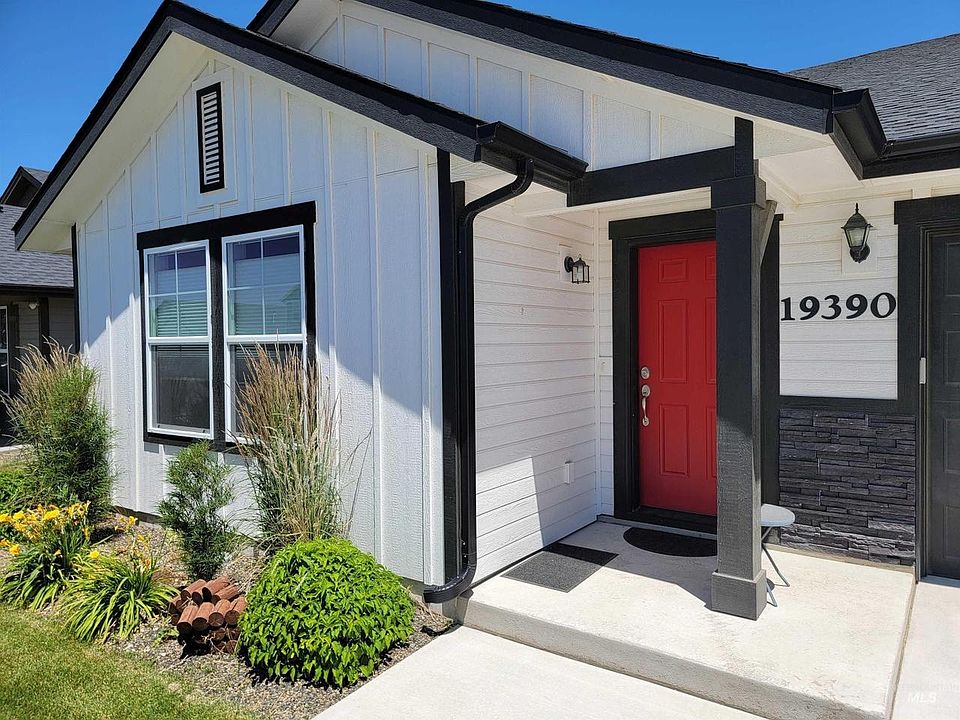 1st image of 19390 Red Eagle Way