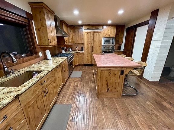 Large Kitchen with Viking Appliances