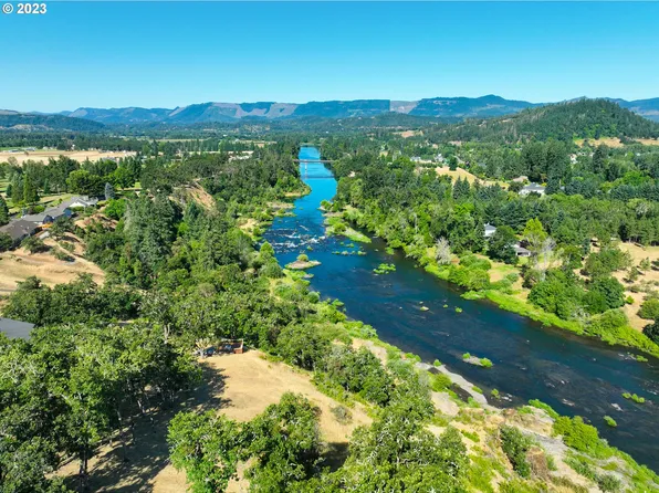 0 Birdie Ln, Roseburg, OR 97471