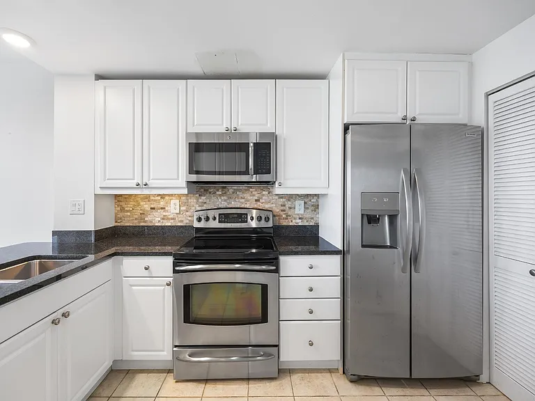 600 Harbor Blvd #955 — Photo 9