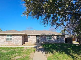 1401 E Sherman Dr, Denton, TX 76209