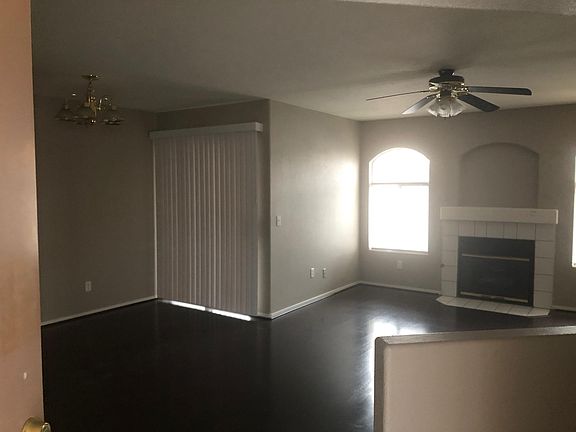 3rd image of 4555 E Sahara Ave Unit 221