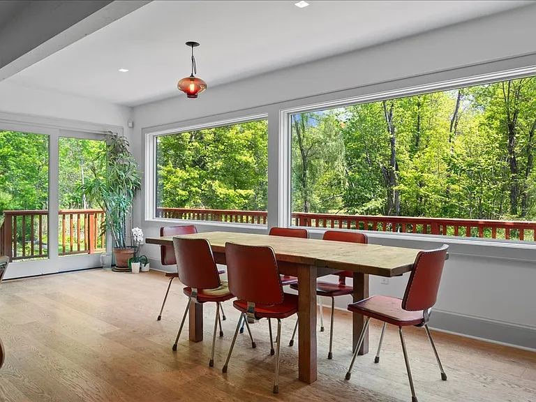 8 Granite Rd — Photo 9