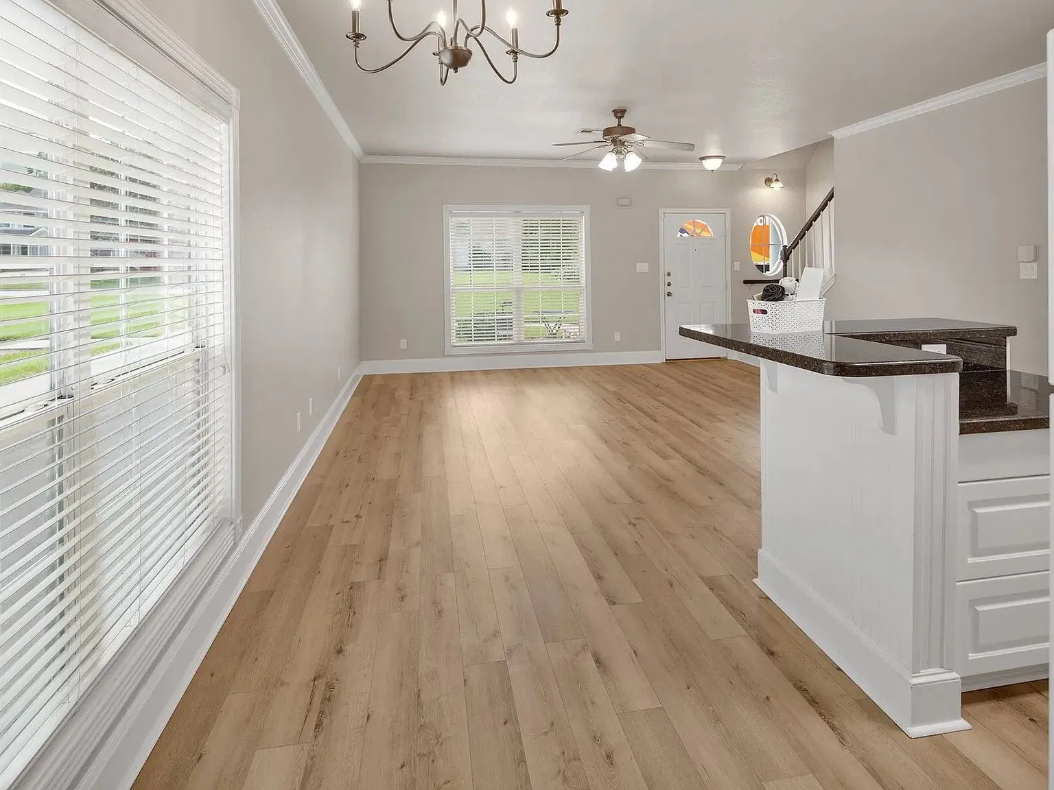 4 bed, 2.0 bath, 1625 sqft, $2,600 — Photo 4