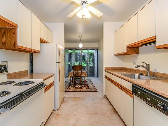 3rd image of 2102 Pauline Blvd APT 104