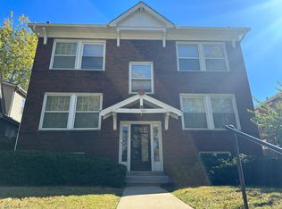 1202 Woodland Dr APT 2N, Saint Louis, MO 63117