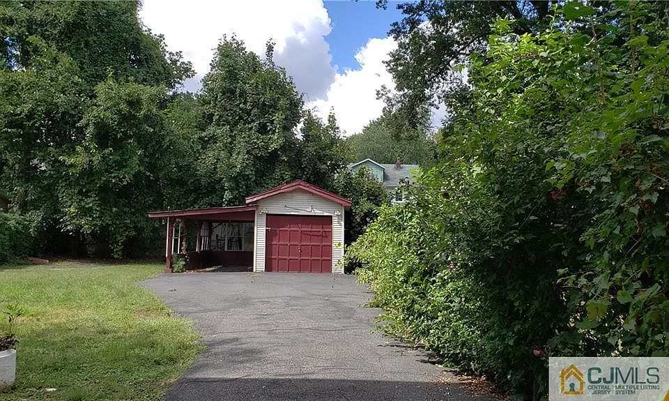 2nd image of 1258 Longfellow Ave