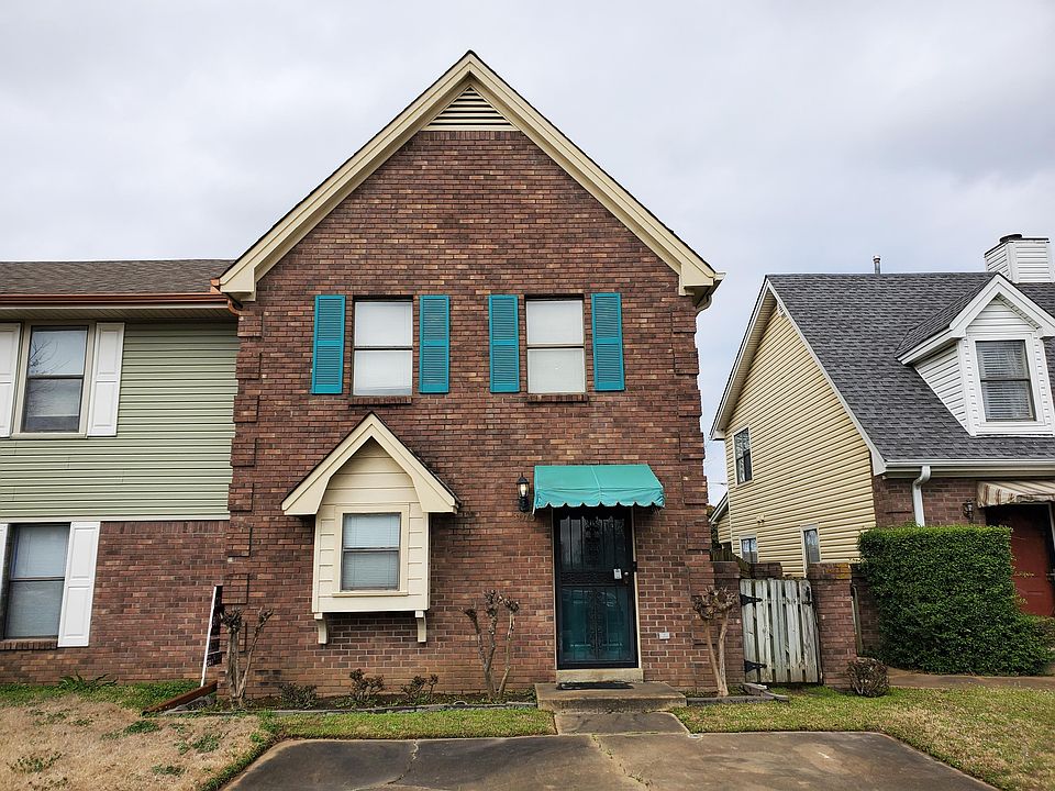 1st image of 3073 The Willows Pl #1