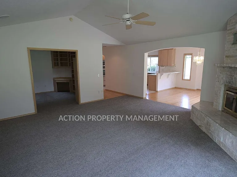 292 Foursome Dr — Photo 11