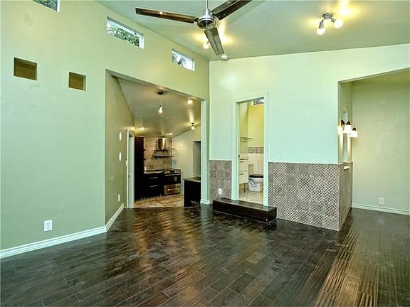 4th image of 1215 Piedmont Ave #B