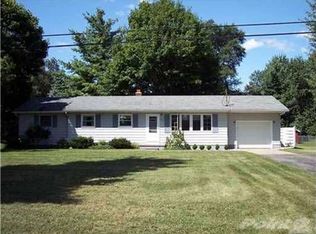 816 Ives Rd, Mason, MI 48854