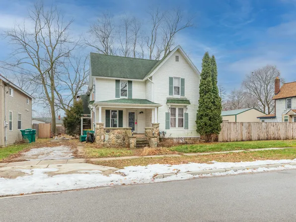 105 W John St, Durand, MI 48429