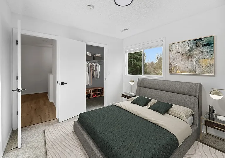ReNew Rock Creek Townhomes — Photo 11