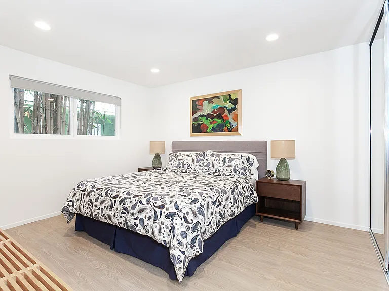 938 N San Vicente Blvd #8 — Photo 10
