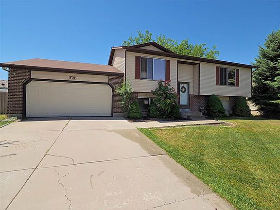 3rd image of 6221 W Milden Ln