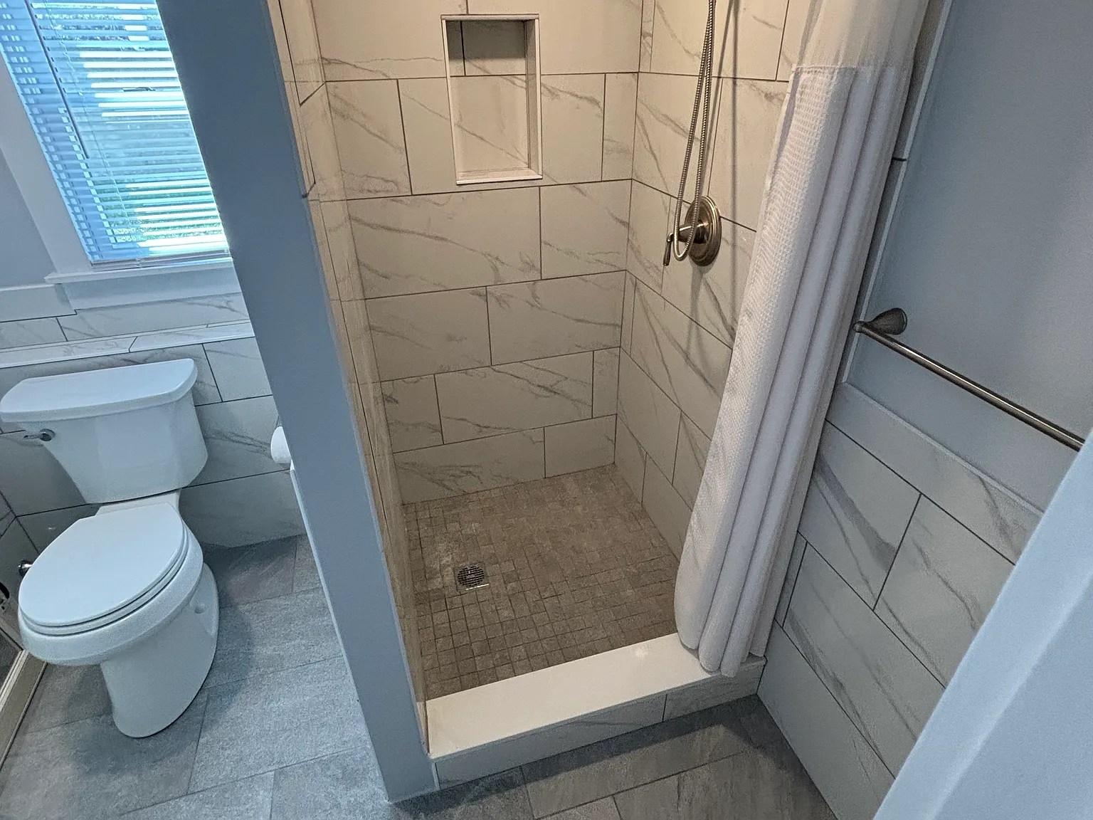 3 bed, 1552 sqft, $16,500 — Photo 3
