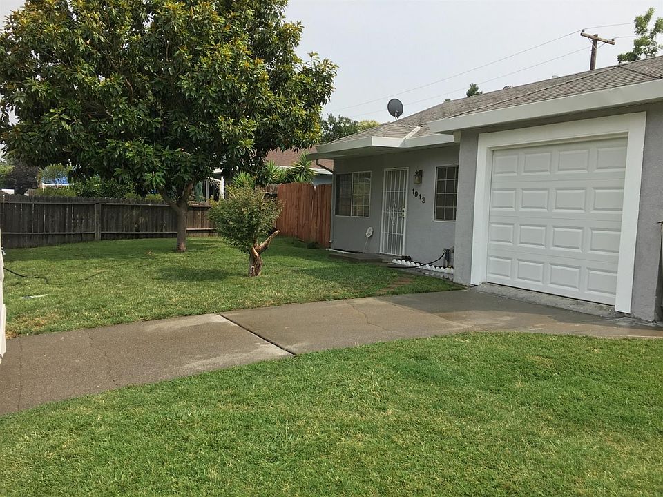 1st image of 1913 Manzanita Way