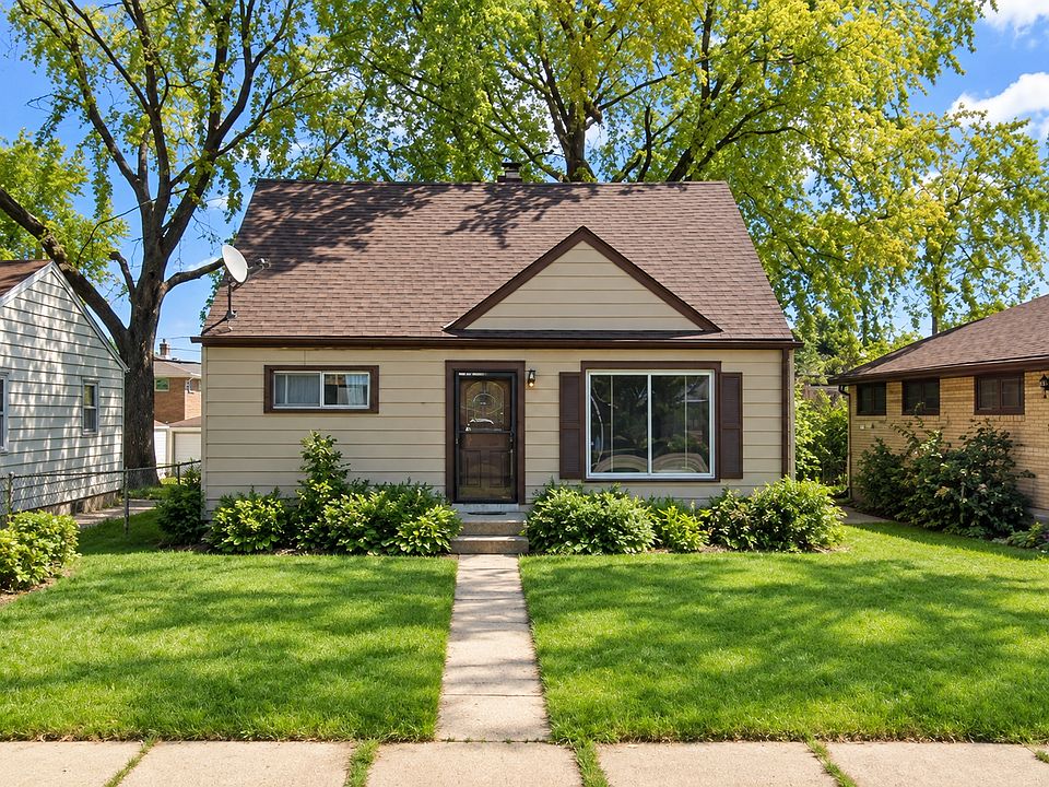 1st image of 5736 N 68th St