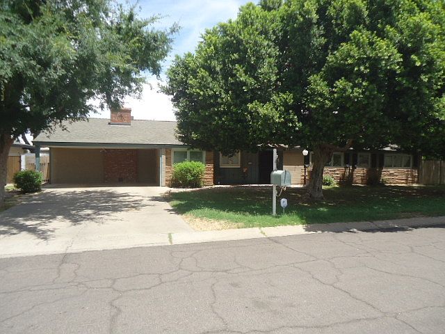 1st image of 270 E Sierra Vista Dr