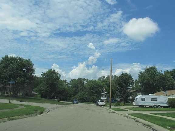 5th image of 282 Golfwood Dr
