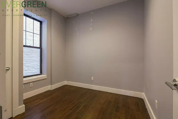 Rented by ERNY LLC | media 21