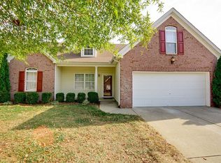2148 Loudenslager Dr, Thompsons Station, TN 37179
