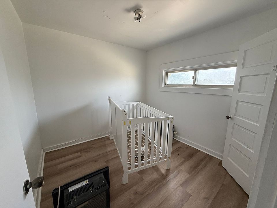 1st image of 100 S College Ave #9