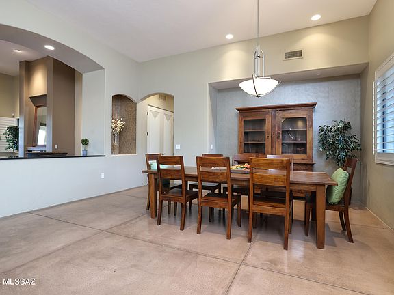 5th image of 5433 N Sabino Highlands Pl