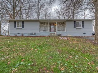 290 River Rd, Bluff City, TN 37618