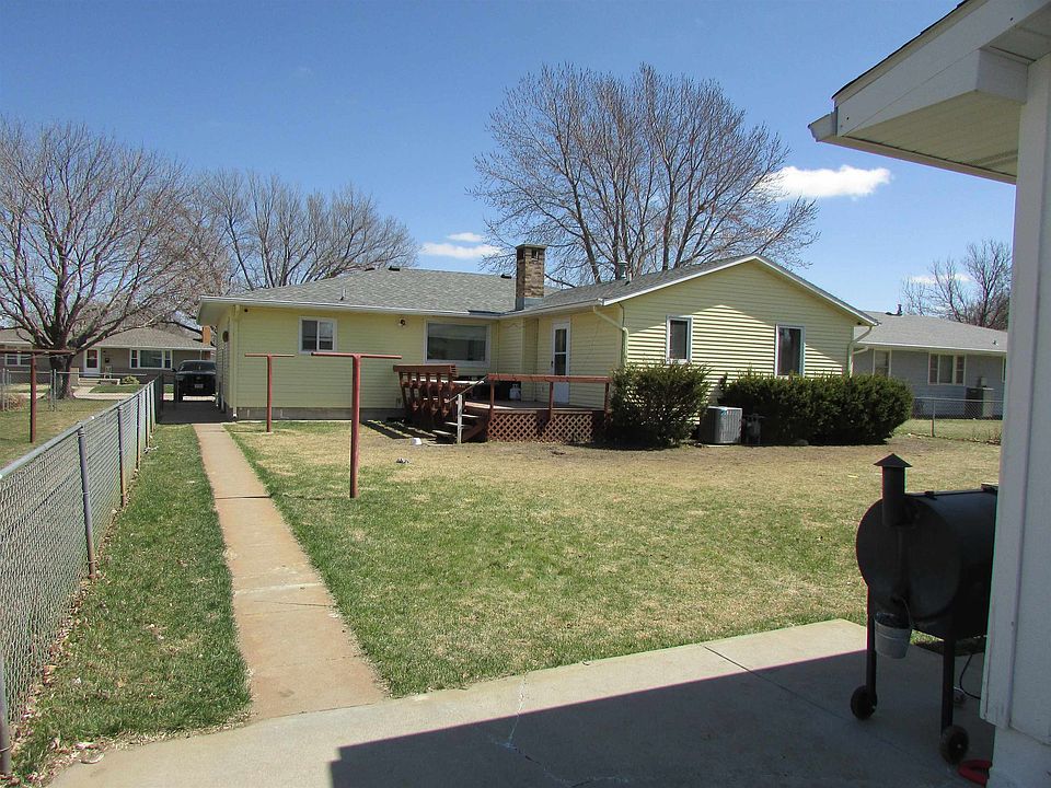 815 Tibbals St, Holdrege, NE 68949 MLS 20230352 Zillow
