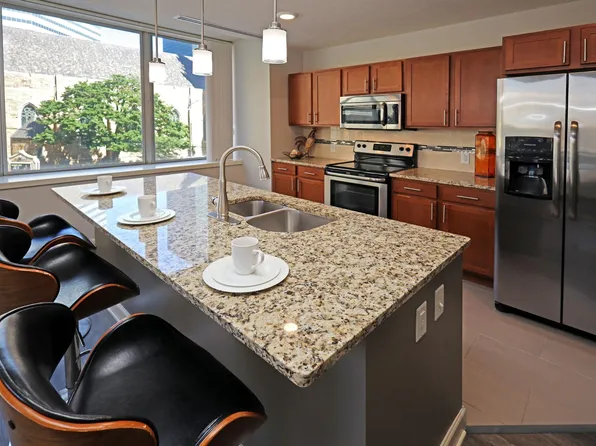 Residences at 1717