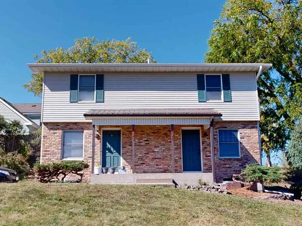 825 Emerald St #825 & 827, Iowa City, IA 52246