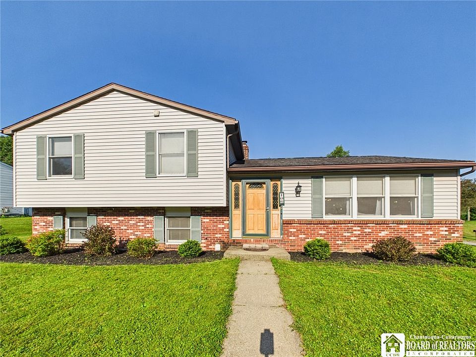 1st image of 106 Bradley Dr